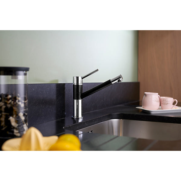 Grifo de cocina bajo LERIDANE acabado cromado y negro