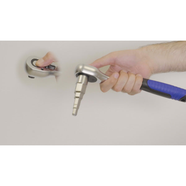 Llave de carraca reversible